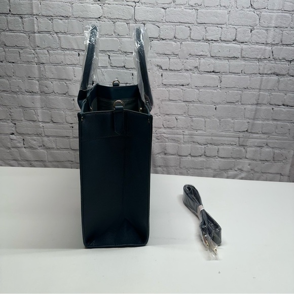 TRINA TURK TOTE BAG  Vibrant Pink and Orange Tote NWT - Picture 3 of 11